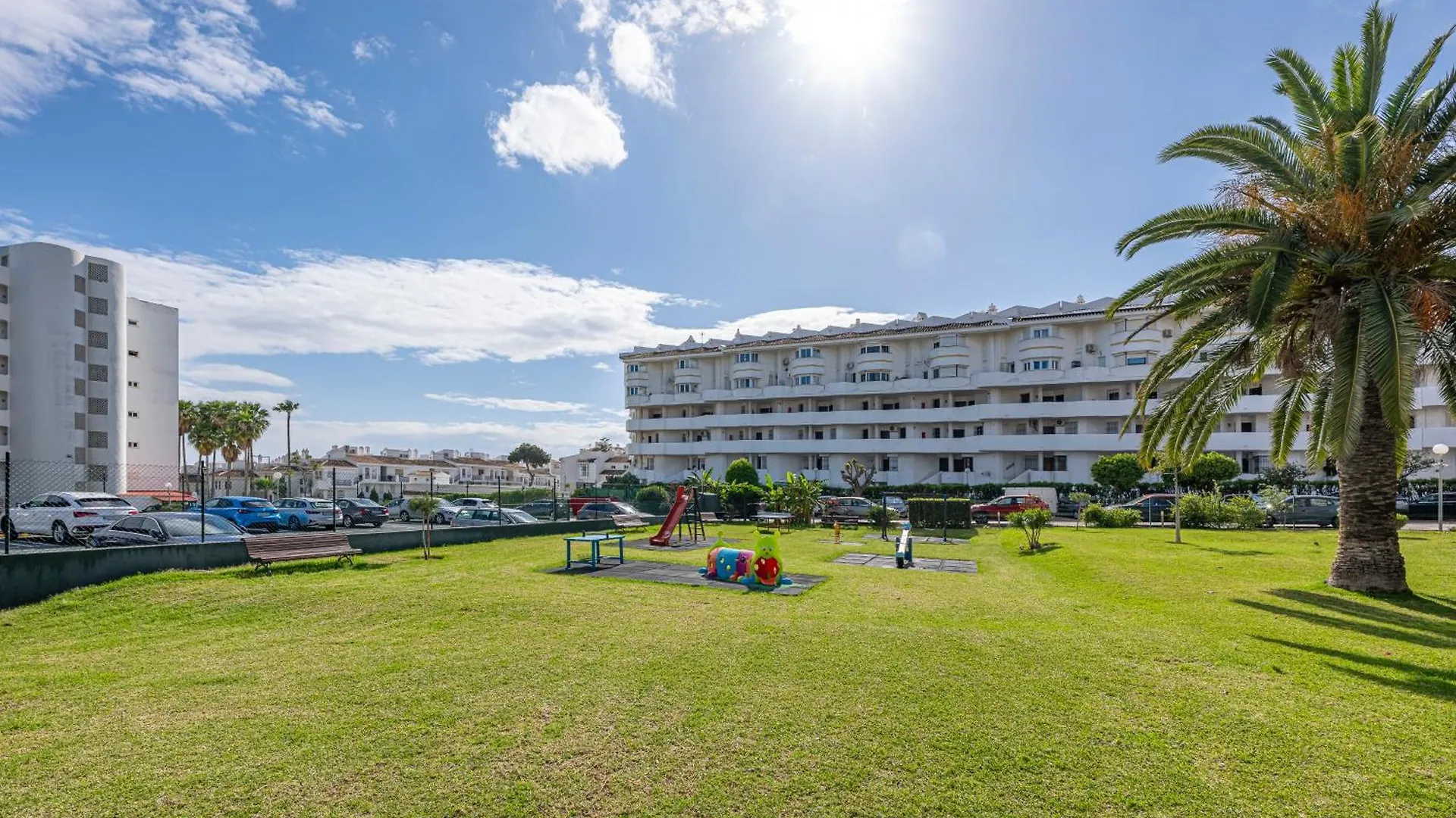 Fancy Studio Direct Access To Sea✺Parking✺Pool Mijas Spain
