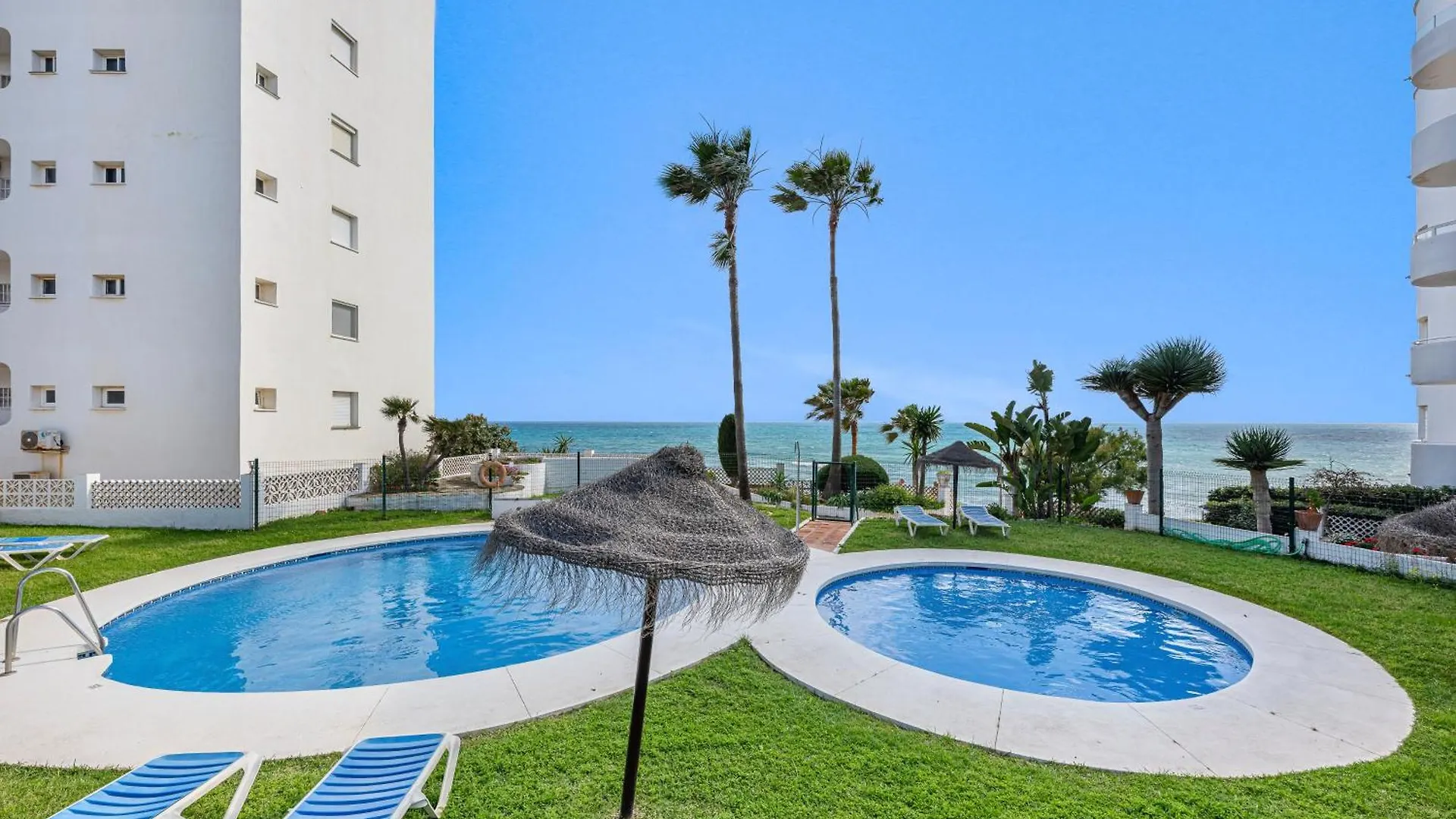 Fancy Studio Direct Access To Sea✺Parking✺Pool Mijas