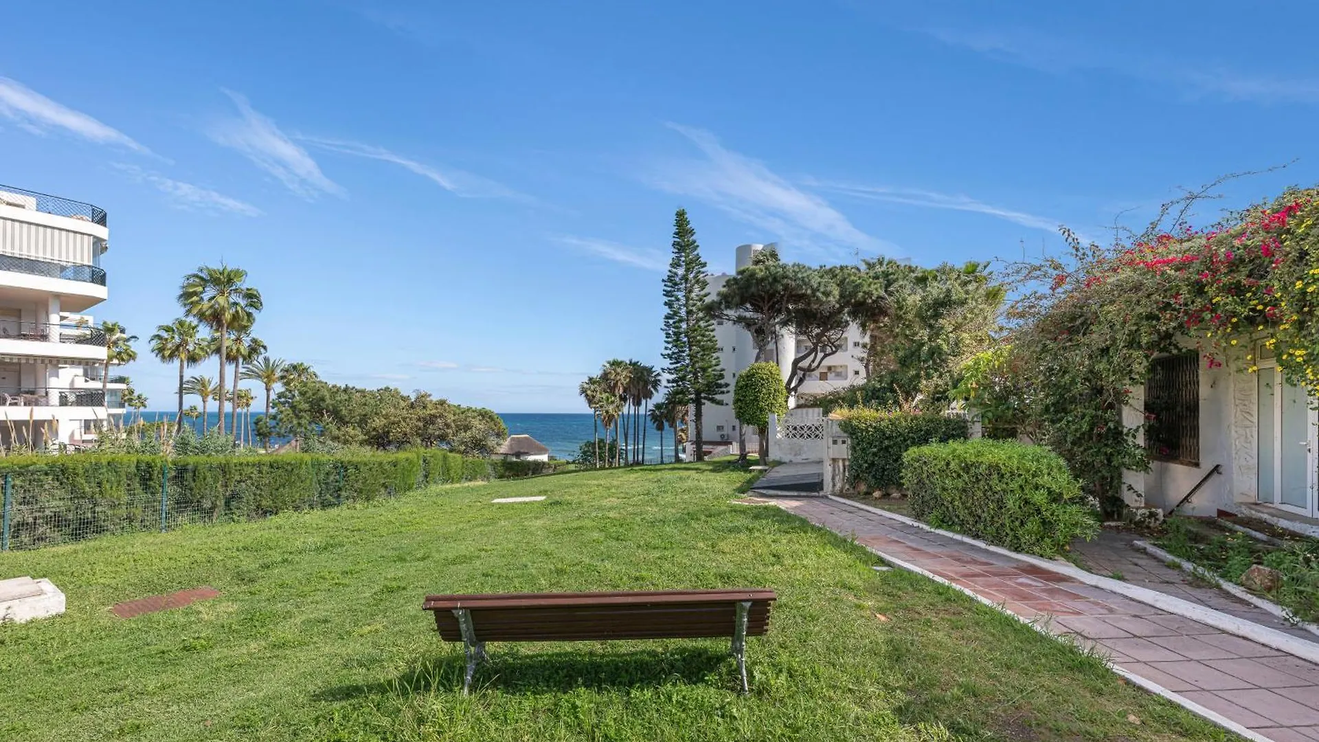 Fancy Studio Direct Access To Sea✺Parking✺Pool Mijas 0*,